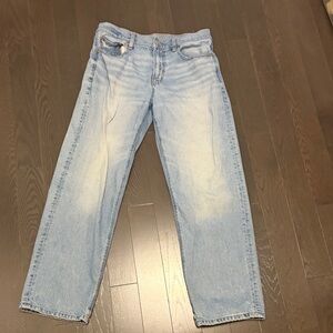 American Eagle Outfitters Light Blue Relaxed Jeans